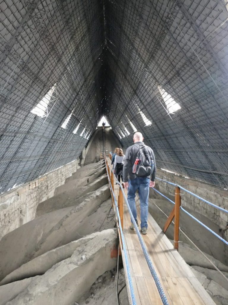 Crossing the rafters of the Basilica del Vote Nacional